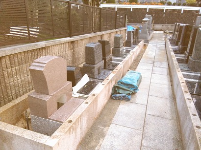 名古屋市平和公園ではなえみ墓園づくり