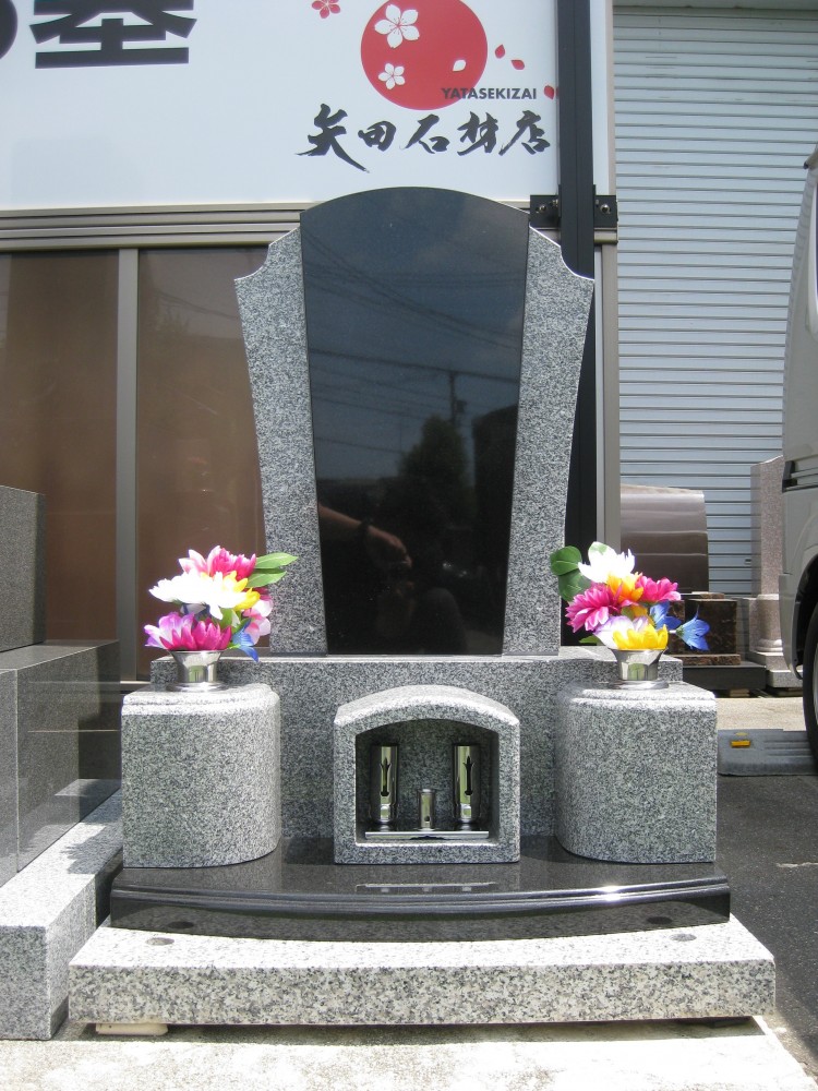 ③デザイン墓石 貴船