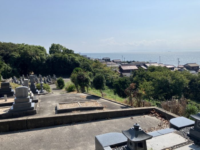 美浜町 墓石風景