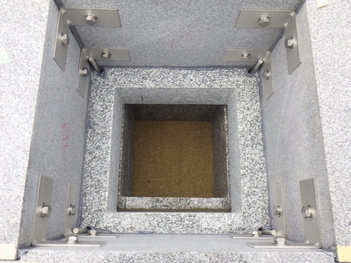 新城市での墓石工事は石材店の技術が需要になります。