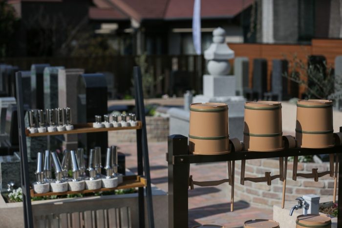 知多はなえみ墓園の水場。清潔に管理されたお墓参り用の設備